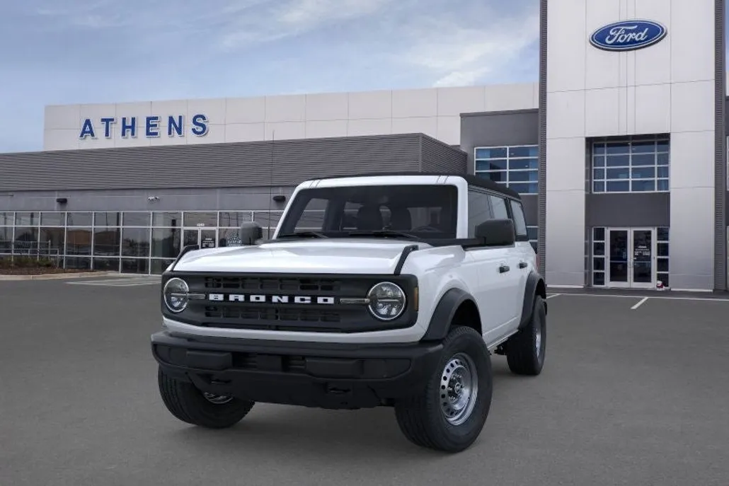 2025 Ford Bronco Base photo 1