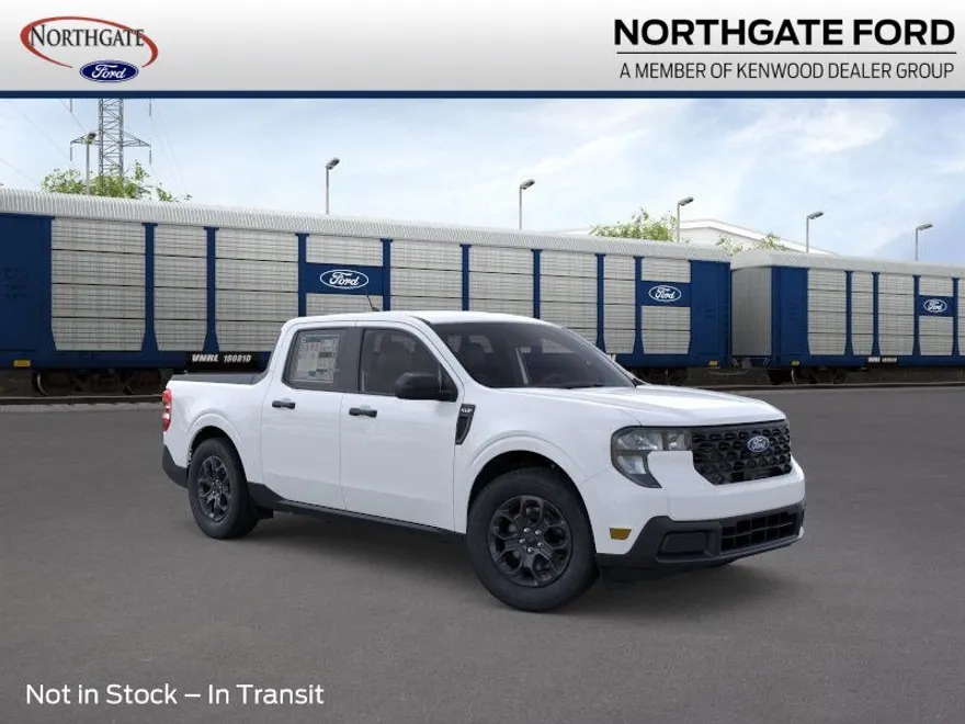 2025 Ford Maverick XLT photo 1