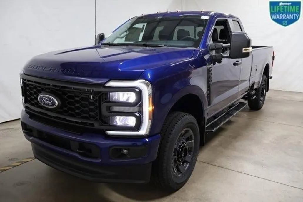 2026 Ford F-350 XL photo 1