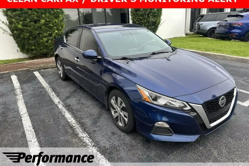 2019 Nissan Altima 2.5 S photo 1