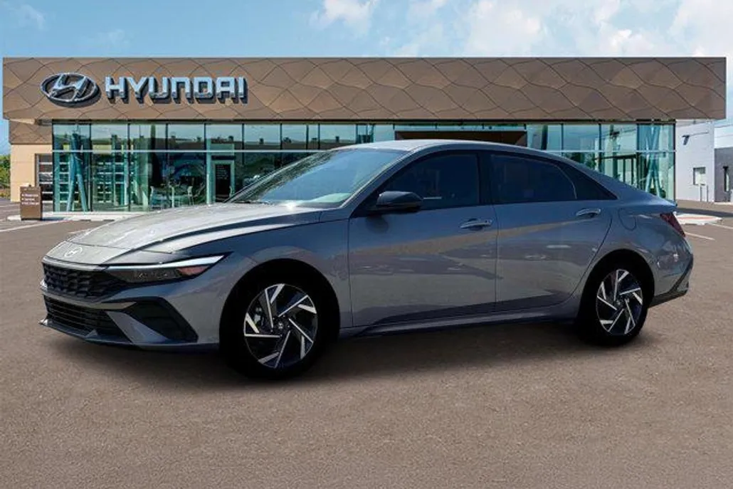 2025 Hyundai Elantra Hybrid SEL Sport photo 1
