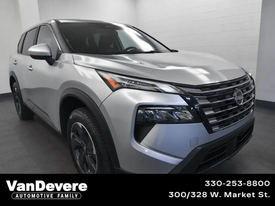 2024 Nissan Rogue SV photo 1