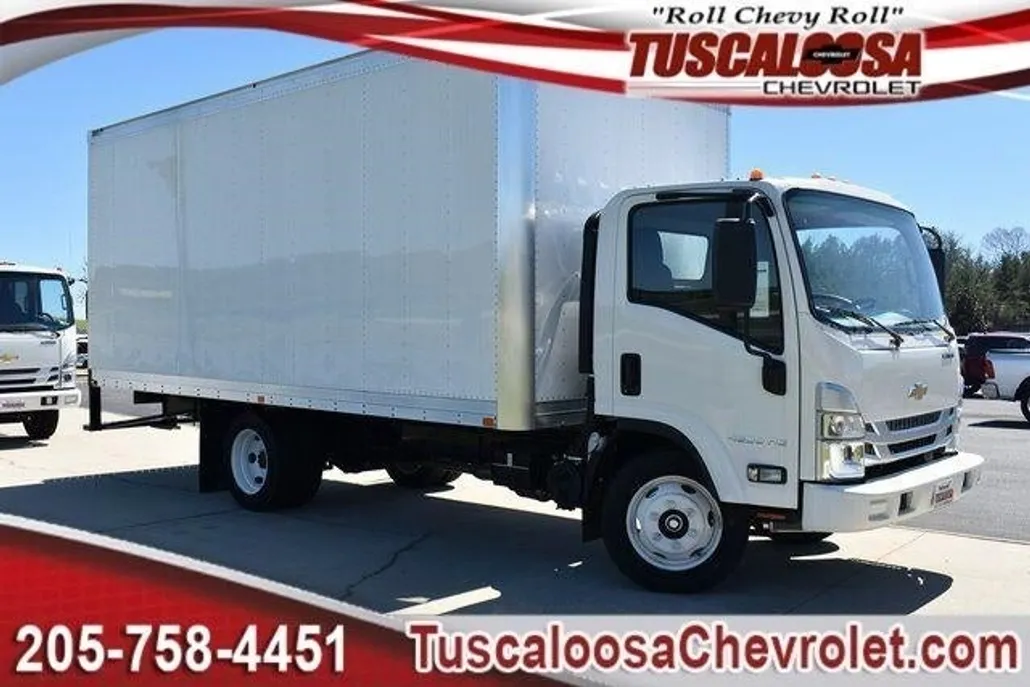 2025 Chevrolet Silverado 4500HD Base photo 1