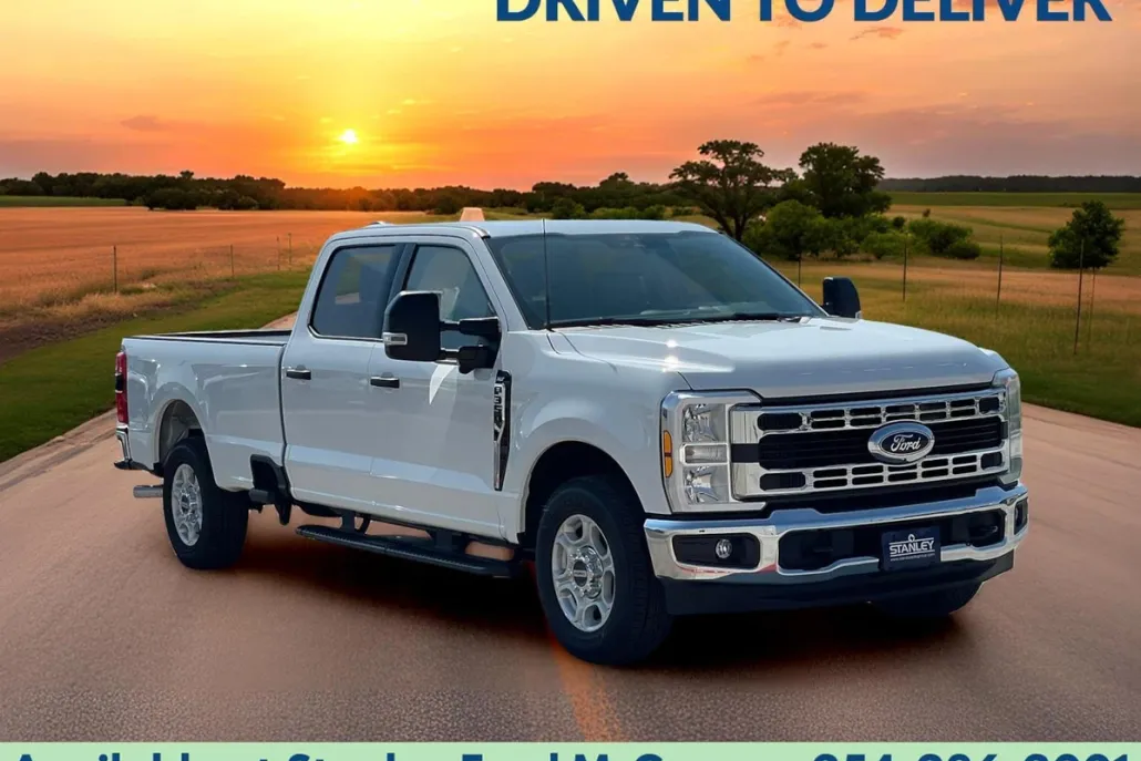 2026 Ford F-350 XLT photo 1