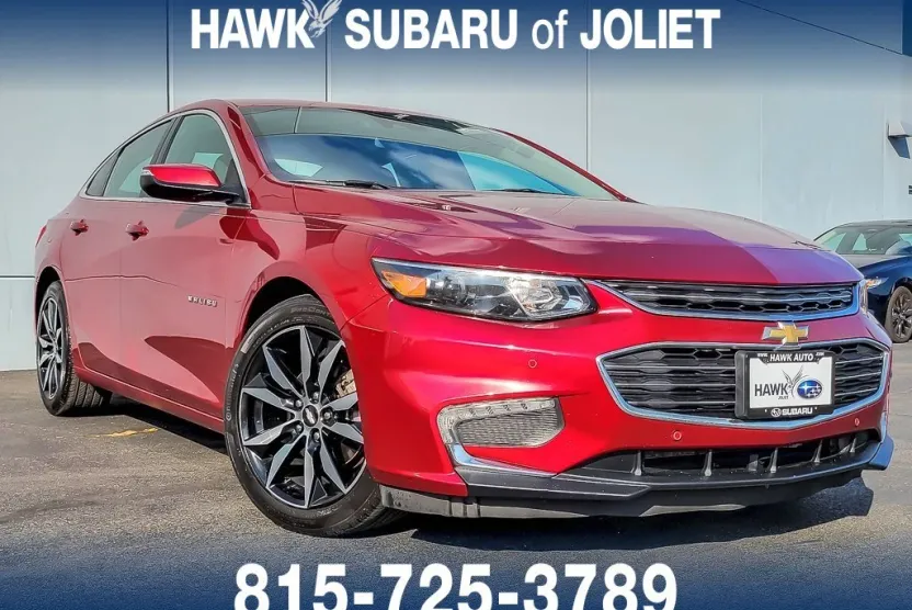 2017 Chevrolet Malibu 1LT photo 1
