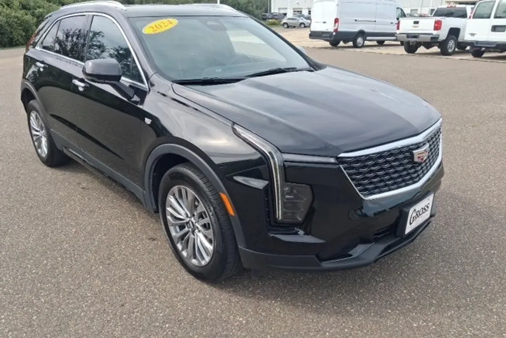 2024 Cadillac XT4 Premium Luxury photo 1