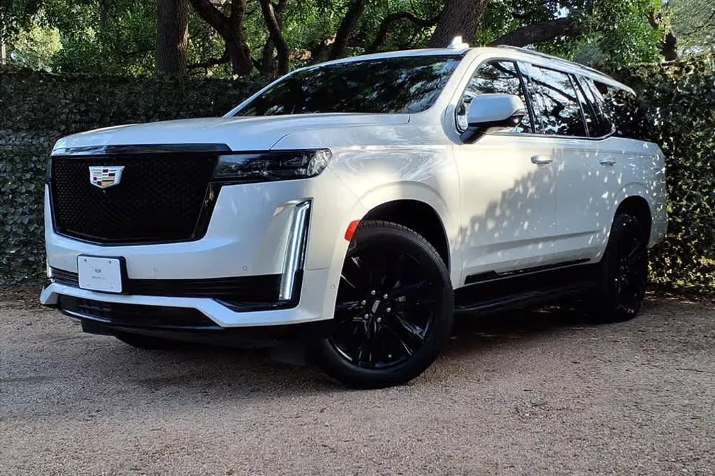 2021 Cadillac Escalade Sport photo 1