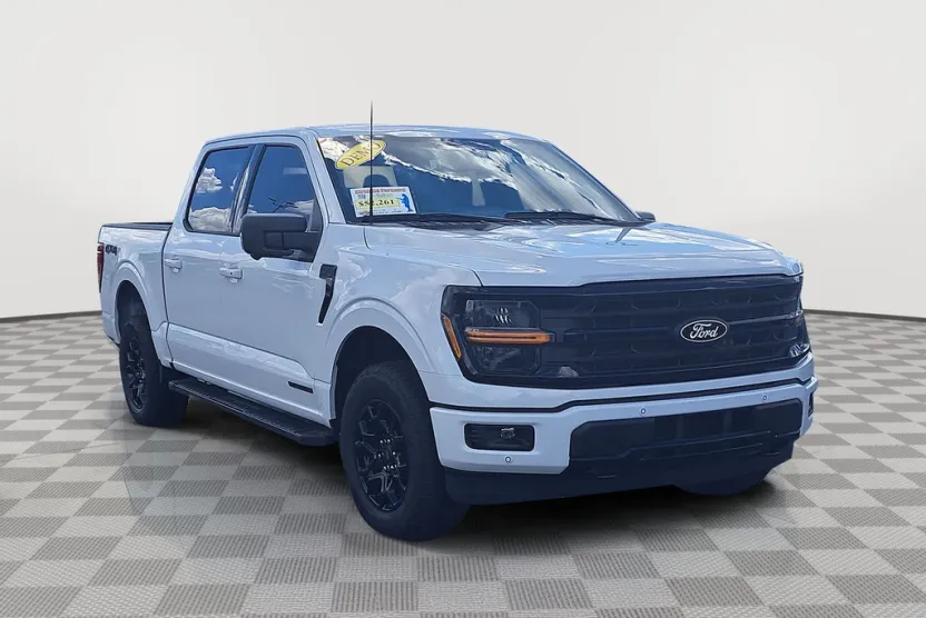 2025 Ford F-150 XLT photo 1