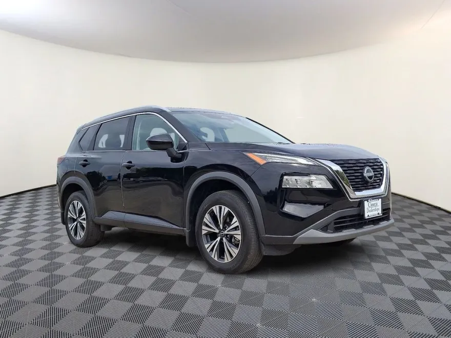 2023 Nissan Rogue SV photo 1