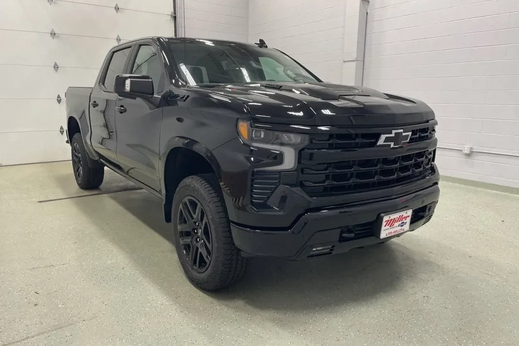 2026 Chevrolet Silverado 1500 LT Trail Boss photo 1