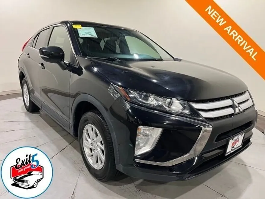 2019 Mitsubishi Eclipse Cross ES photo 1