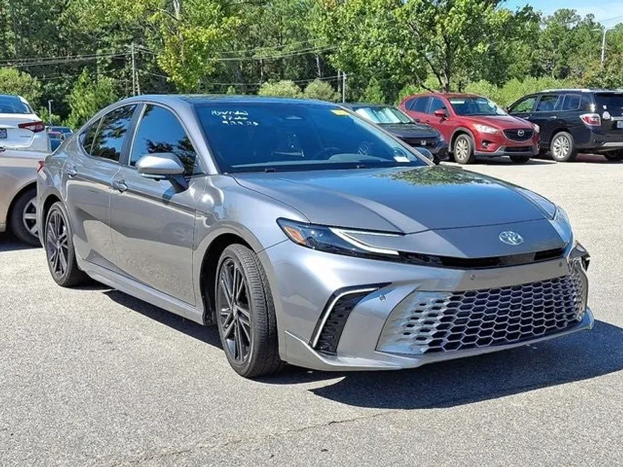 2025 Toyota Camry XSE photo 1