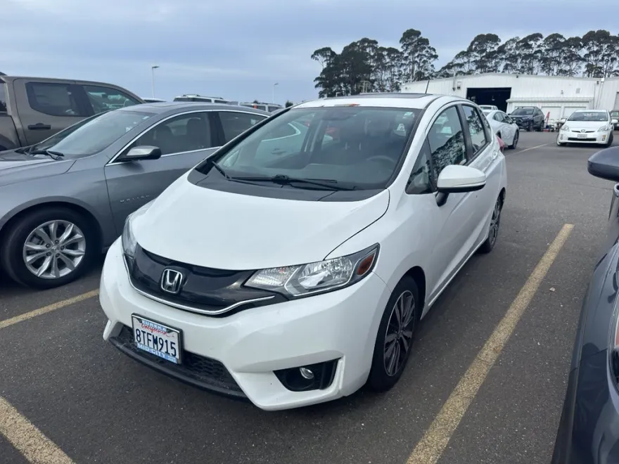 2015 Honda Fit EX-L photo 1