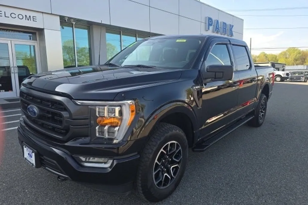 2022 Ford F-150 XLT photo 1