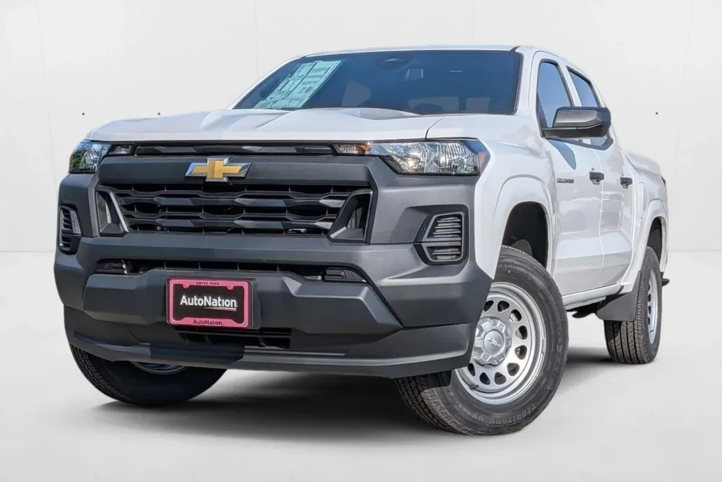 2026 Chevrolet Colorado Work Truck photo 1