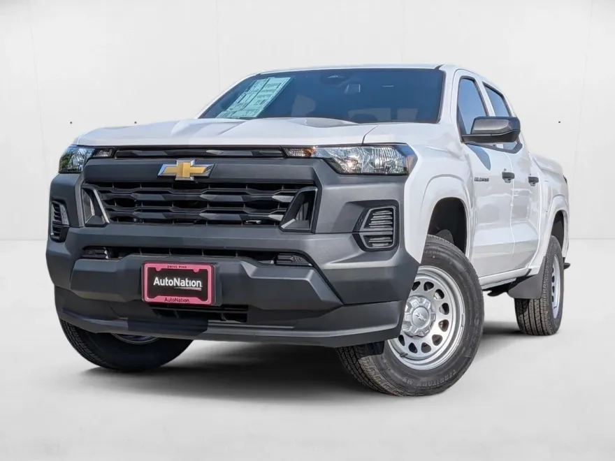 2026 Chevrolet Colorado Work Truck photo 1