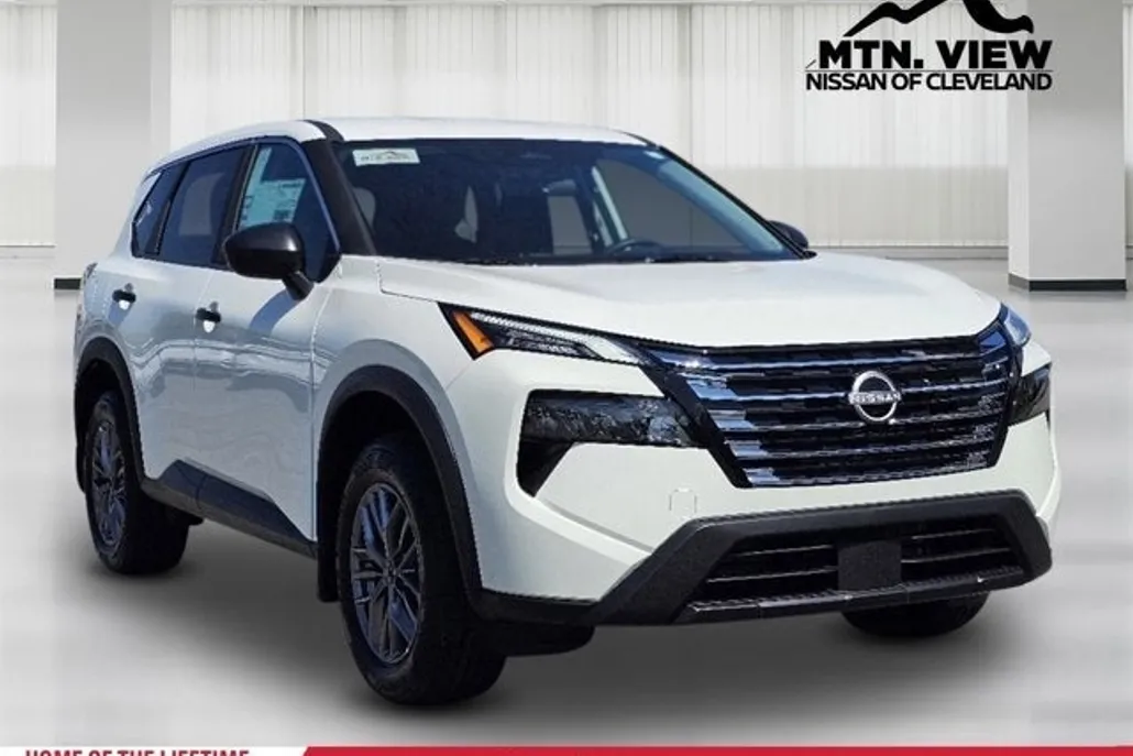 2025 Nissan Rogue S photo 1