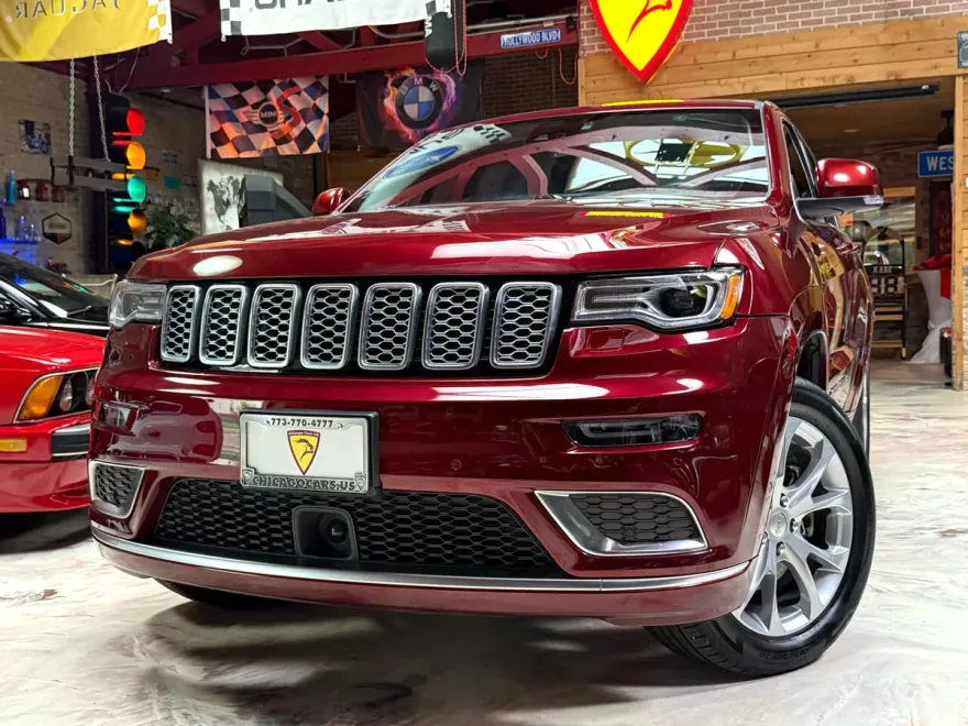 2020 Jeep Grand Cherokee Summit photo 1