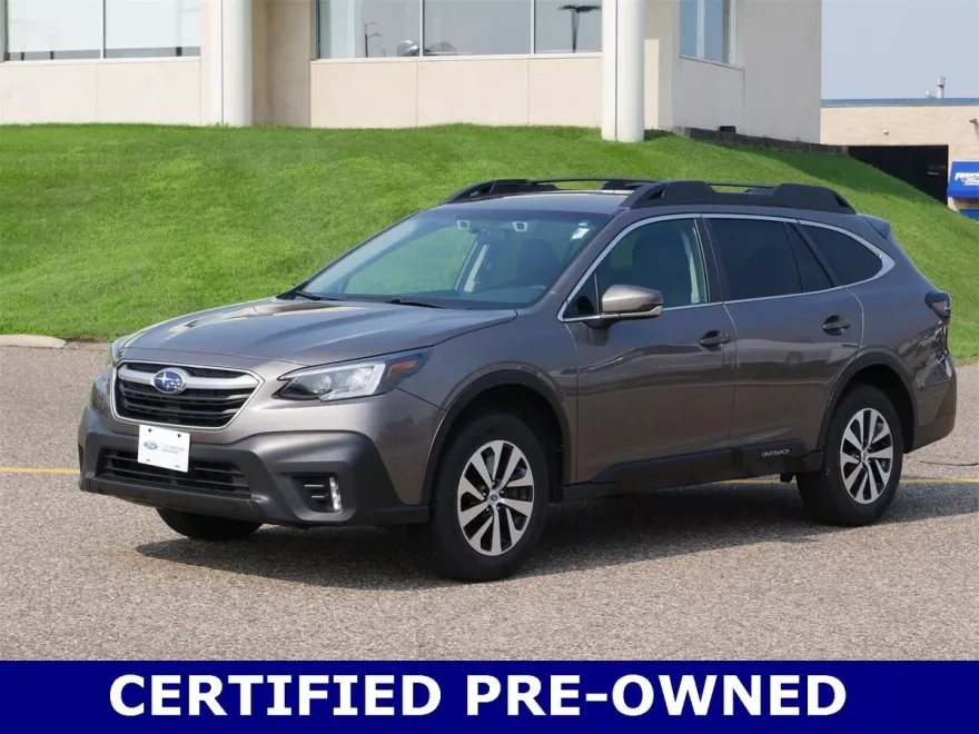 2022 Subaru Outback Premium photo 1