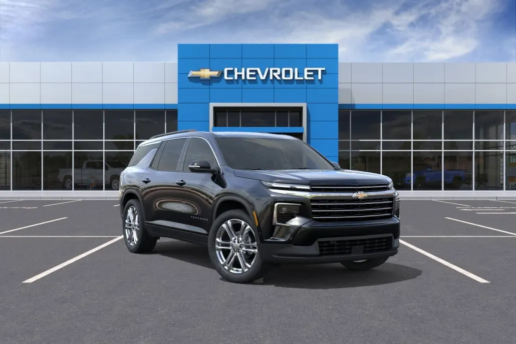 2025 Chevrolet Traverse photo 1