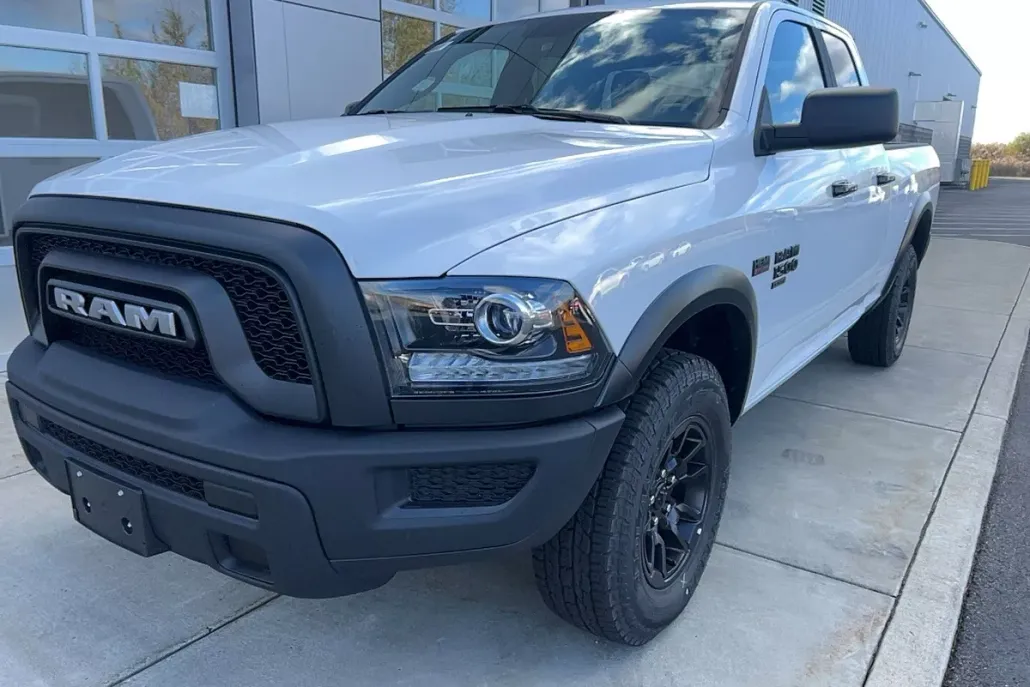 2024 Ram 1500 Classic photo 1