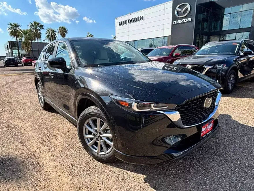 2025 Mazda CX-5 2.5 S Preferred photo 1