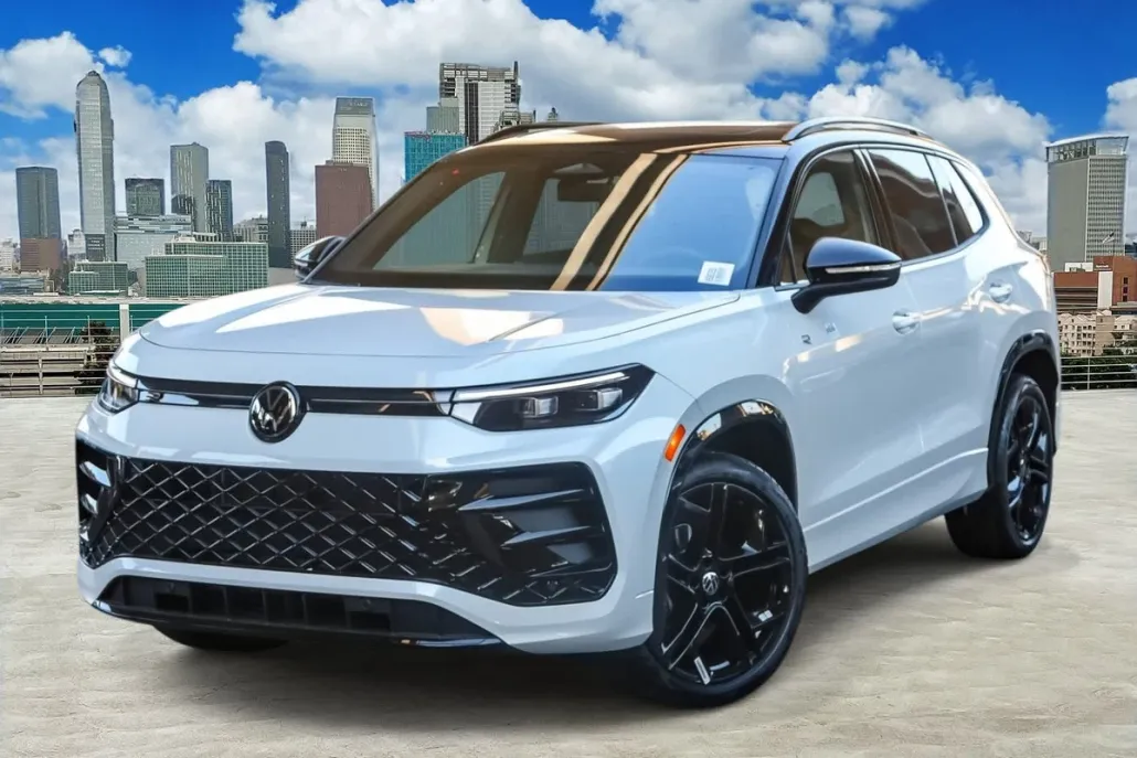 2025 Volkswagen Tiguan SE R-Line Black photo 1