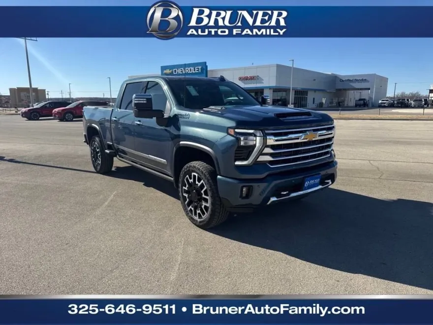 2025 Chevrolet Silverado 2500HD High Country photo 1