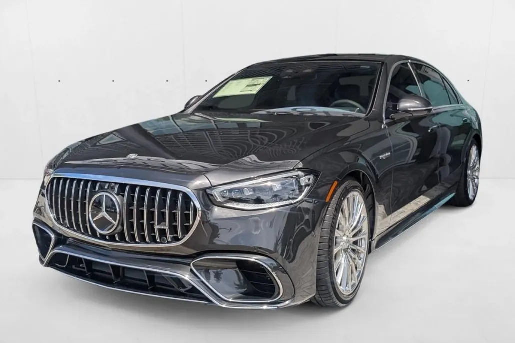 2026 Mercedes Benz S AMG 63 4MATIC photo 1