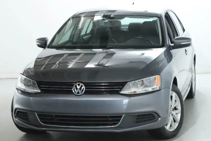 2014 Volkswagen Jetta SE photo 1
