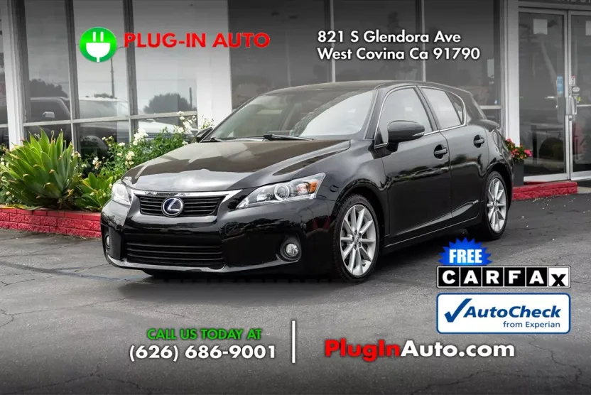 2013 Lexus CT 200h photo 1