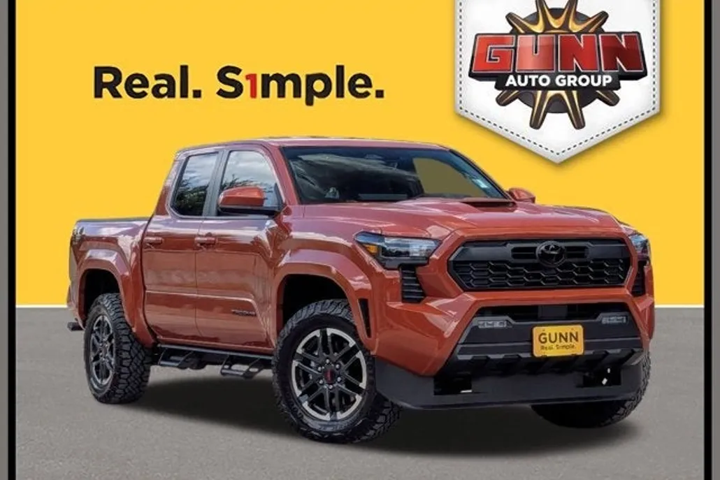 2025 Toyota Tacoma 4x4 TRD Sport photo 1