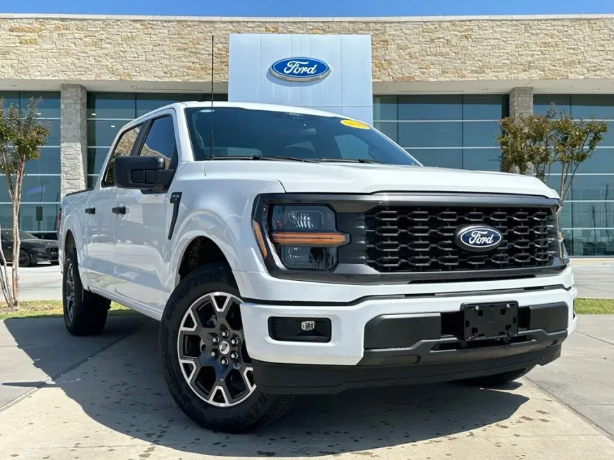 2025 Ford F-150 STX photo 1