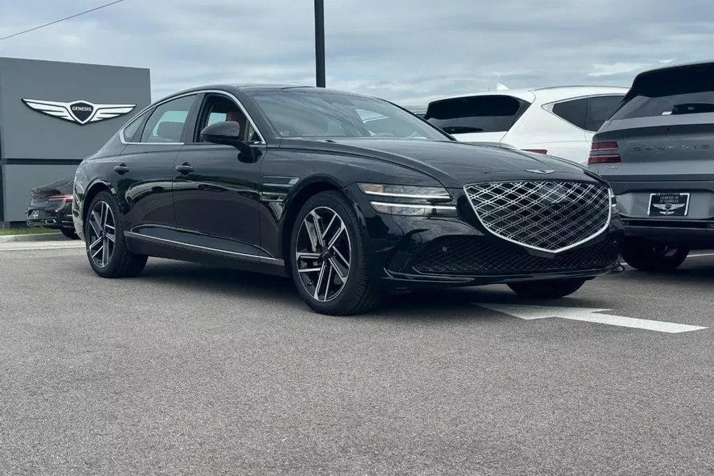 2025 Genesis G80 2.5T AWD photo 1