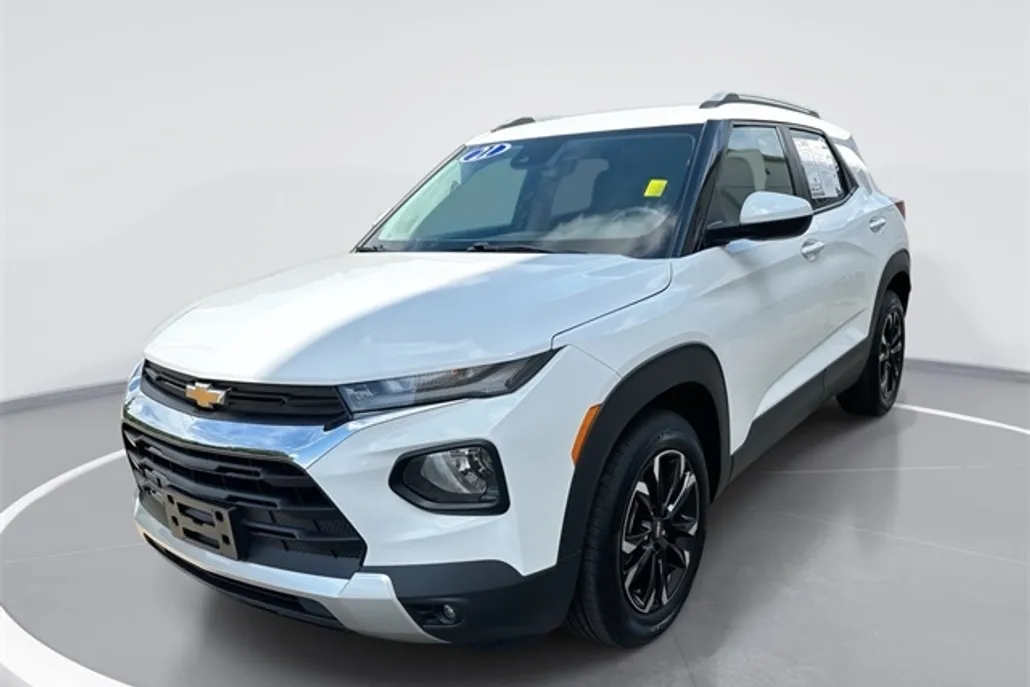 2021 Chevrolet Trailblazer LT photo 1