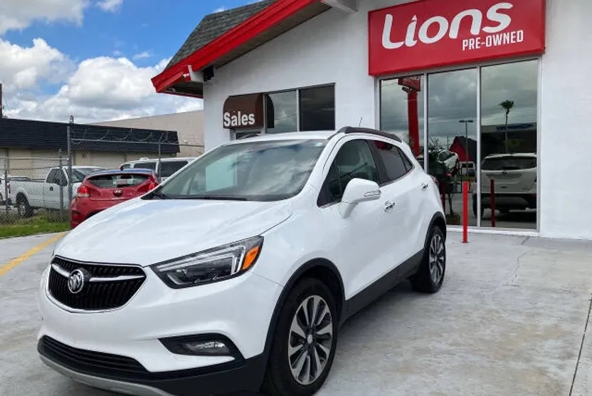 2020 Buick Encore Essence photo 1