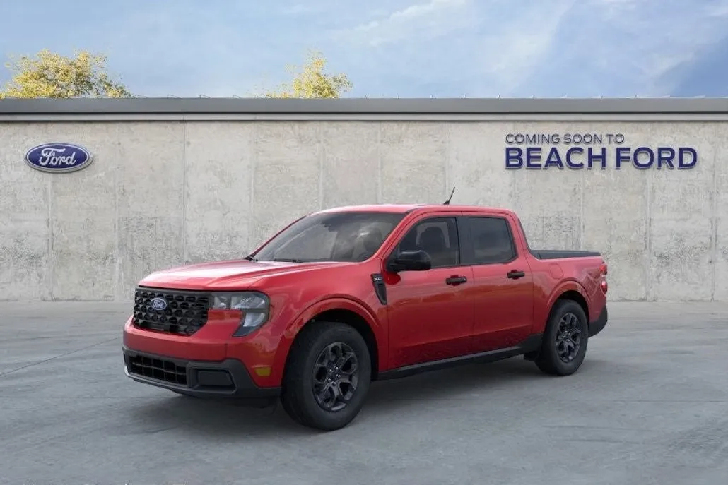 2025 Ford Maverick XLT photo 1