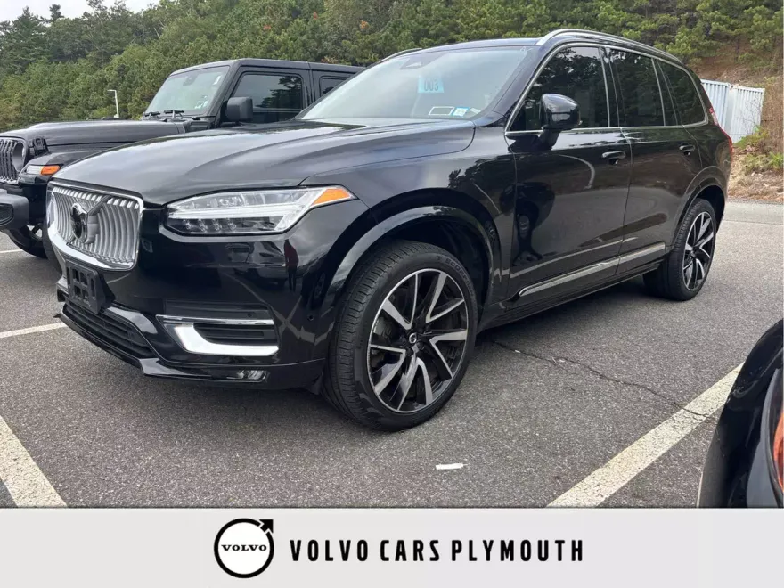 2024 Volvo XC90 Plus photo 1