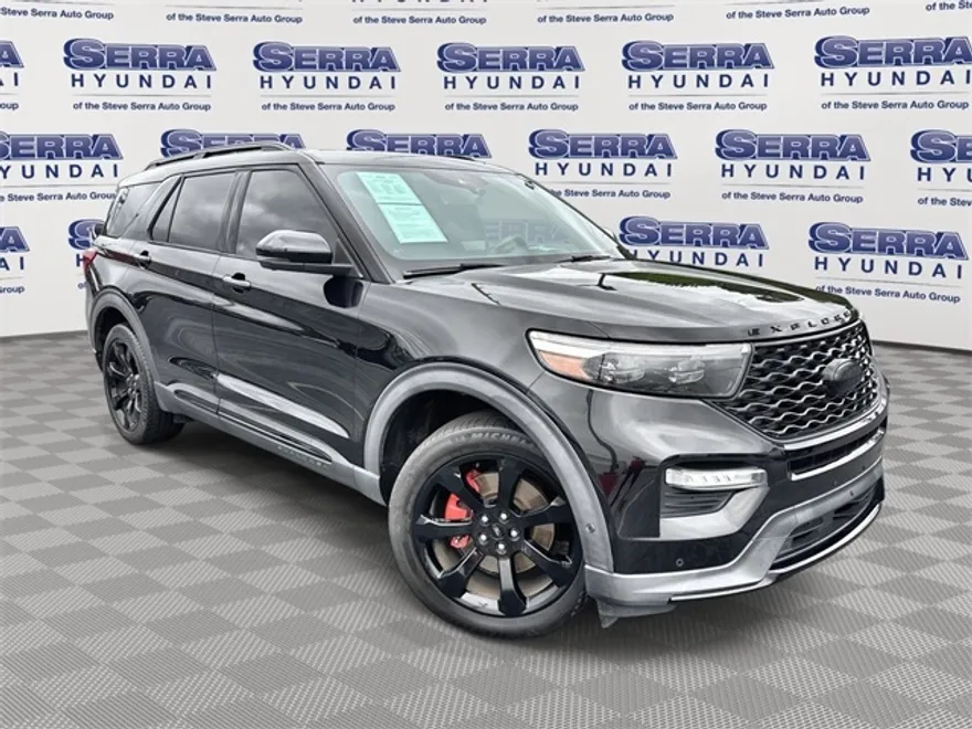 2020 Ford Explorer ST photo 1