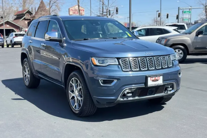 2020 Jeep Grand Cherokee Overland Sport photo 1
