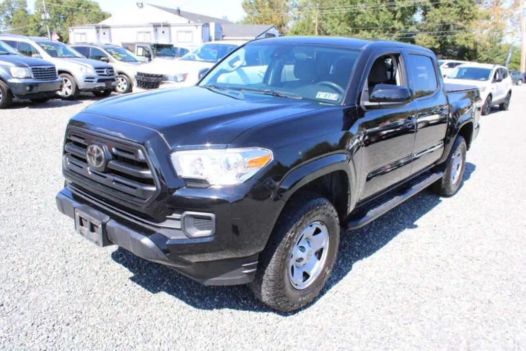 2019 Toyota Tacoma SR V6 photo 1
