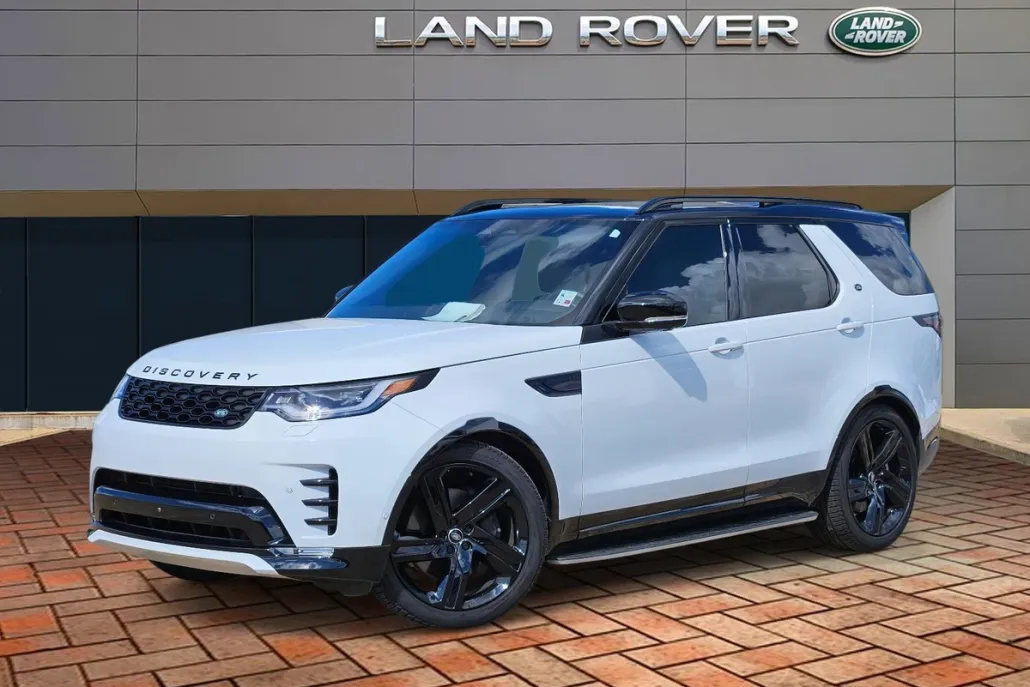 2025 Land Rover Discovery P360 Dynamic SE photo 1
