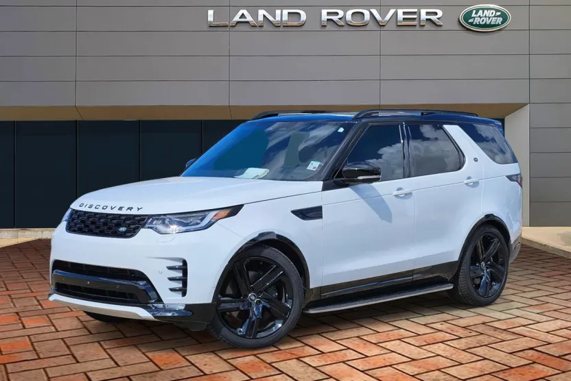 2025 Land Rover Discovery P360 Dynamic SE photo 1