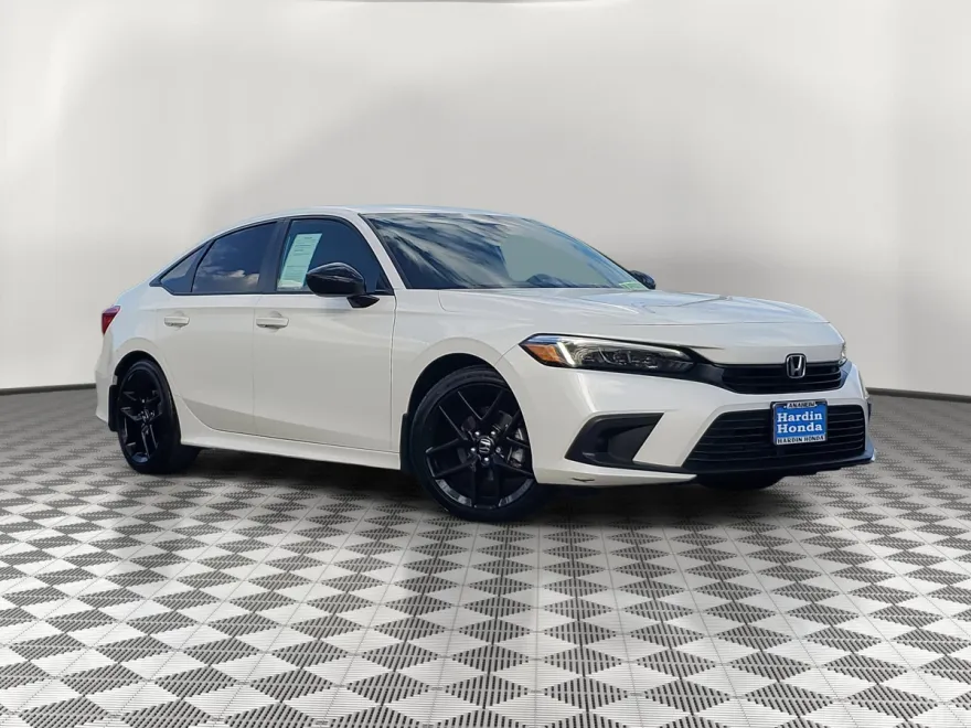 2023 Honda Civic Sport photo 1