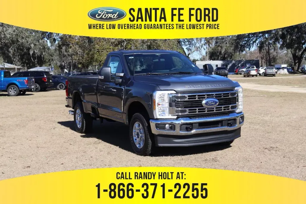 2025 Ford F-250 XLT photo 1