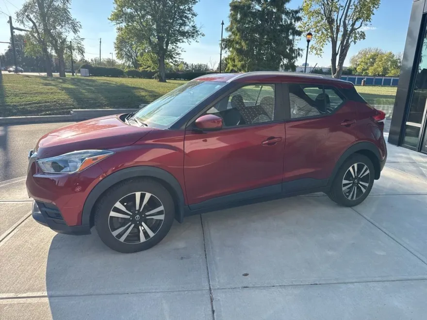 2018 Nissan Kicks SV photo 1
