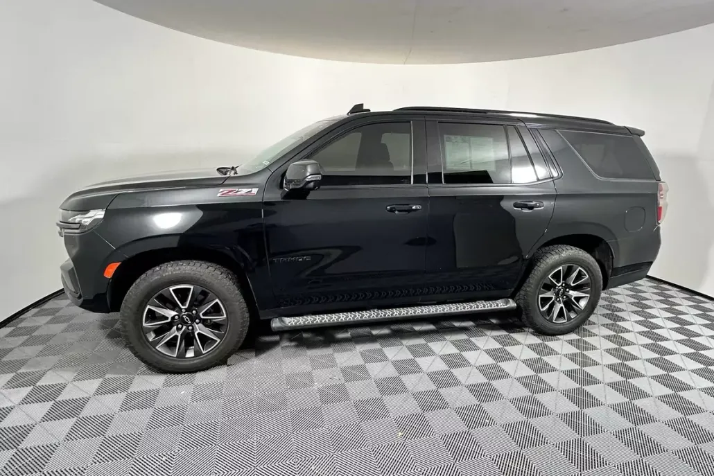 2022 Chevrolet Tahoe Z71 photo 1