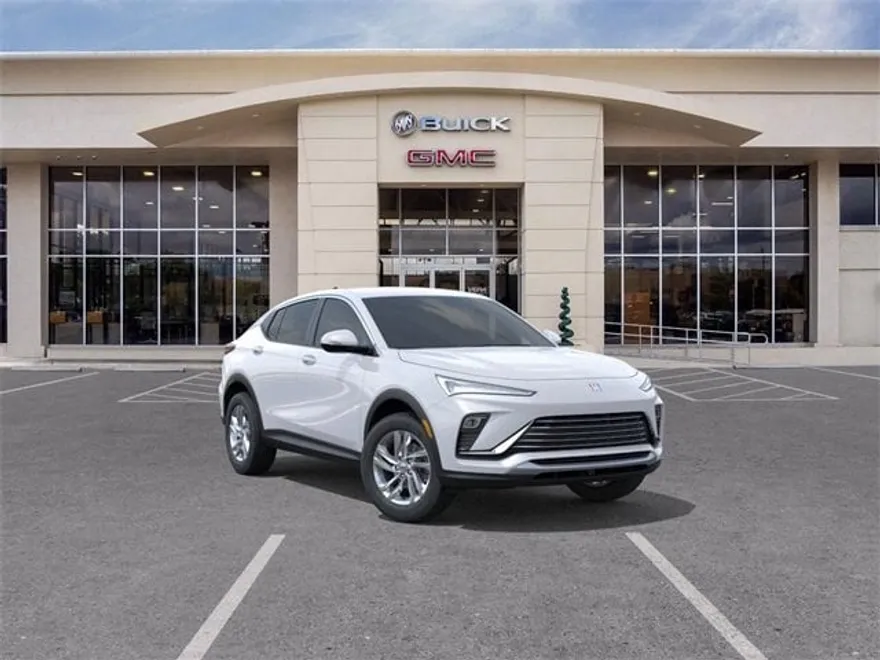 2025 Buick Envista Preferred photo 1