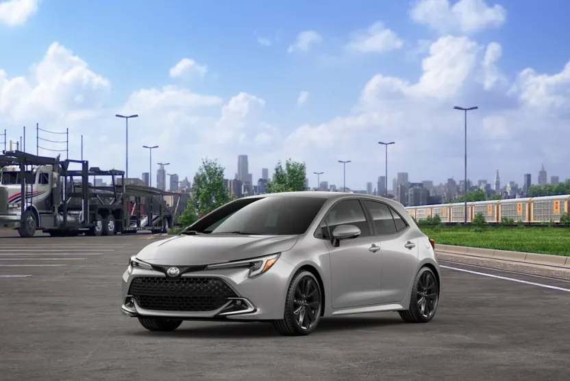 2025 Toyota Corolla XSE photo 1