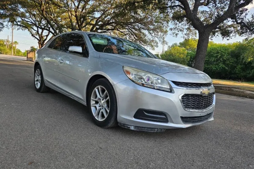 2016 Chevrolet Malibu Limited 1LT photo 1